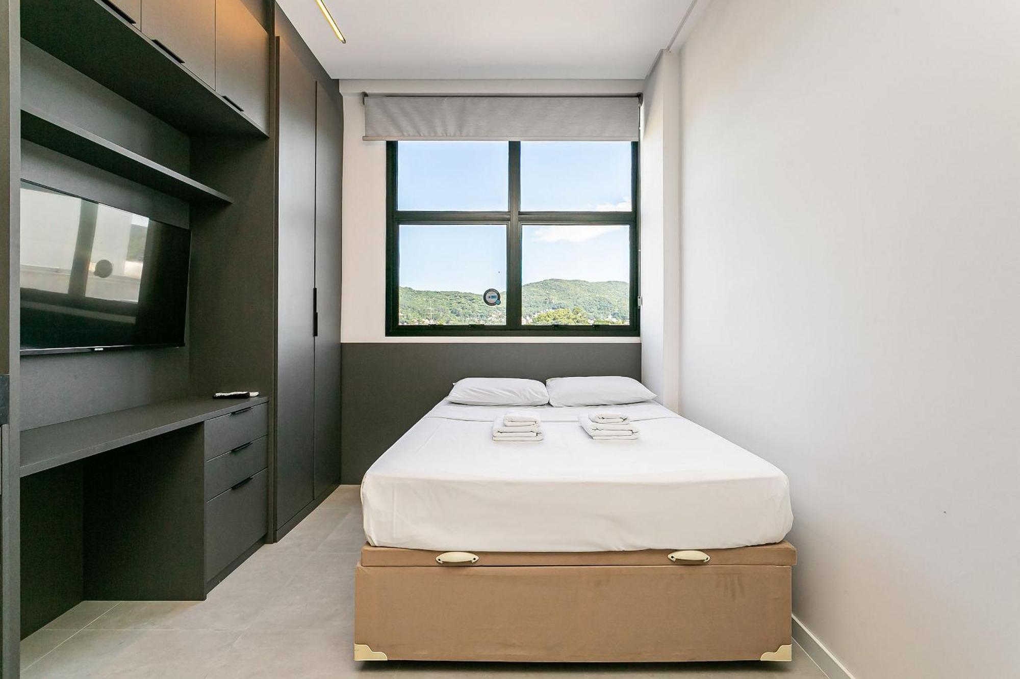 Wi-fi 300mb | Foodhall | Estacao Santa Monica Apartamento *
