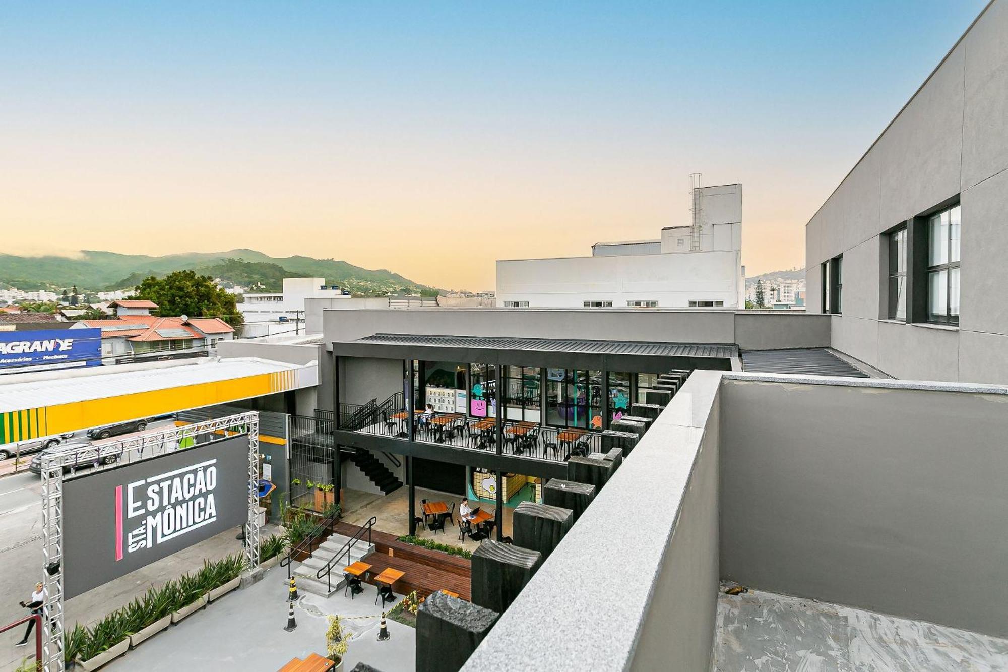 Wi-fi 300mb | Foodhall | Estacao Santa Monica Apartamento