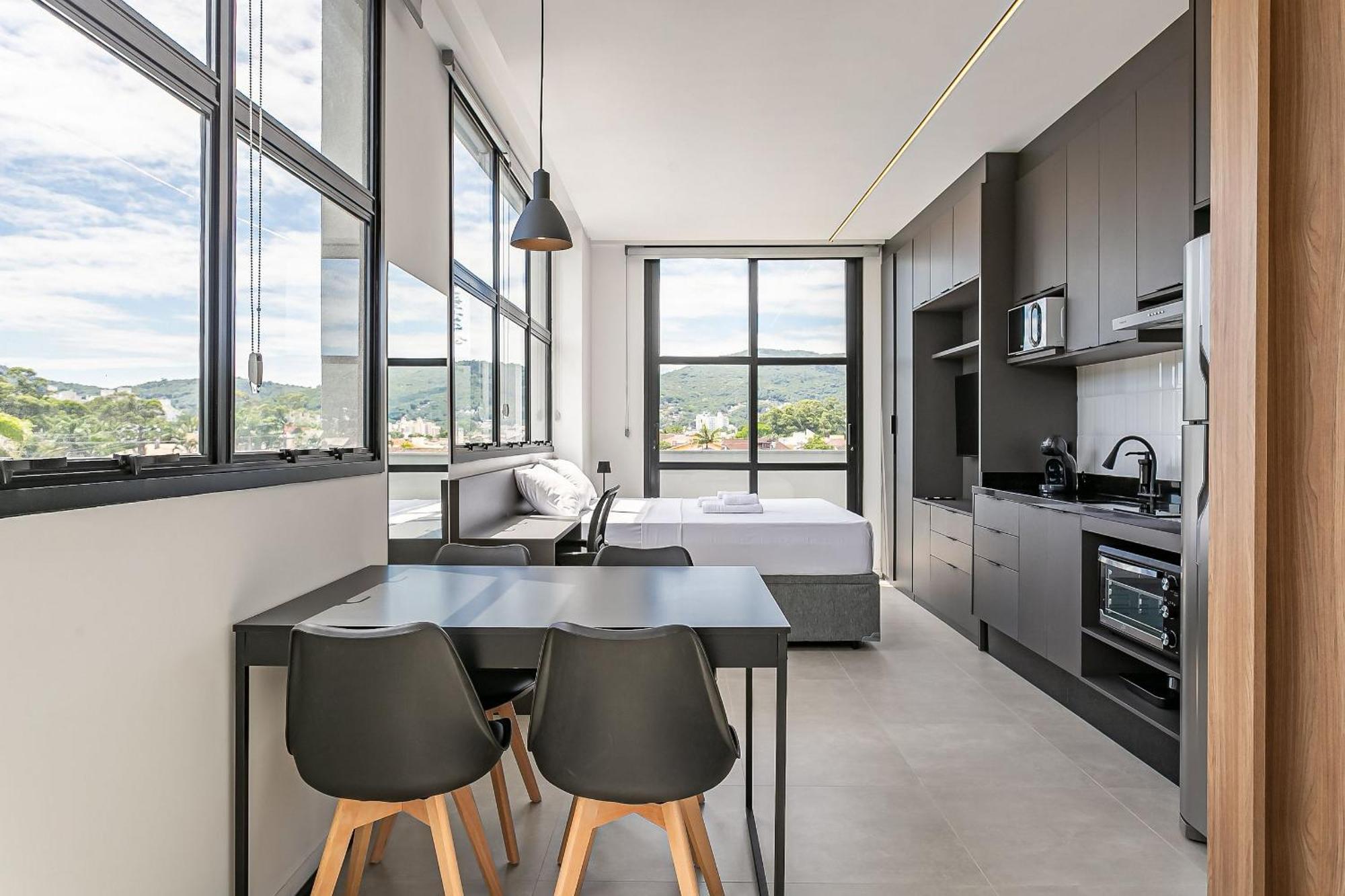 Wi-fi 300mb | Foodhall | Estacao Santa Monica Apartamento Florianopolis