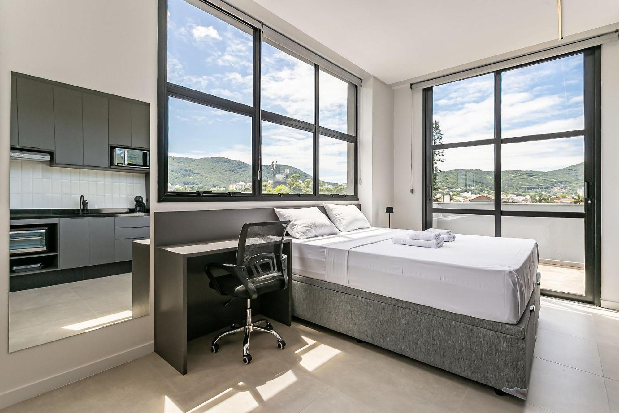 Wi-fi 300mb | Foodhall | Estacao Santa Monica Apartamento Florianopolis