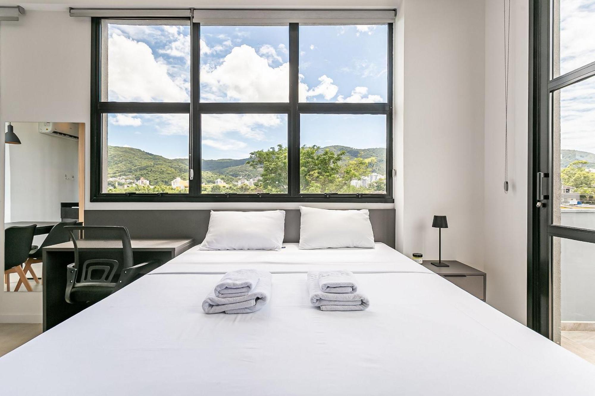 Apartamento Wi-fi 300mb | Foodhall | Estacao Santa Monica Florianopolis
