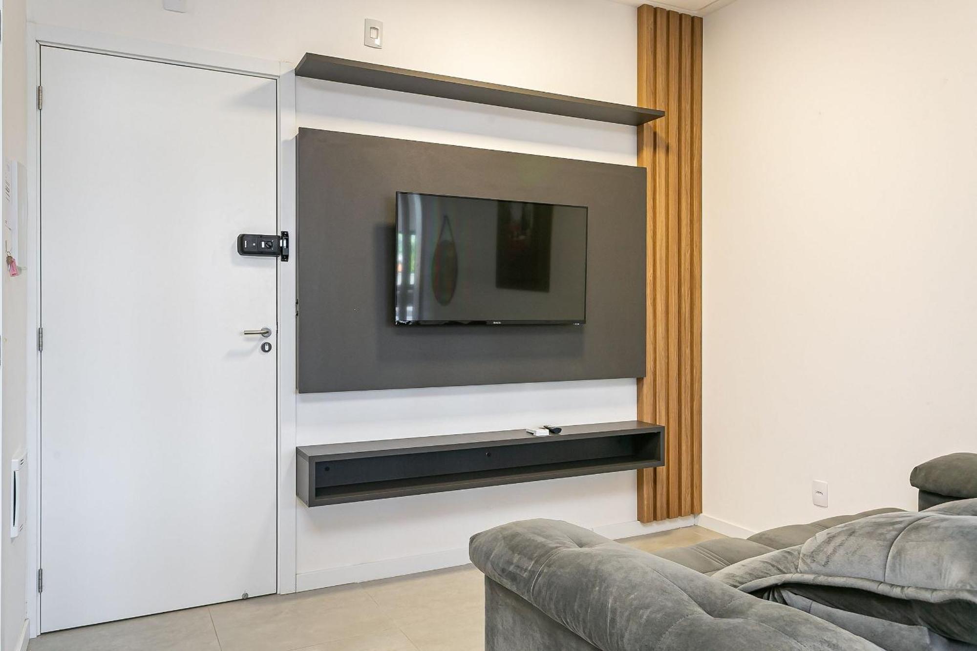 Wi-fi 300mb | Foodhall | Estacao Santa Monica Apartamento *